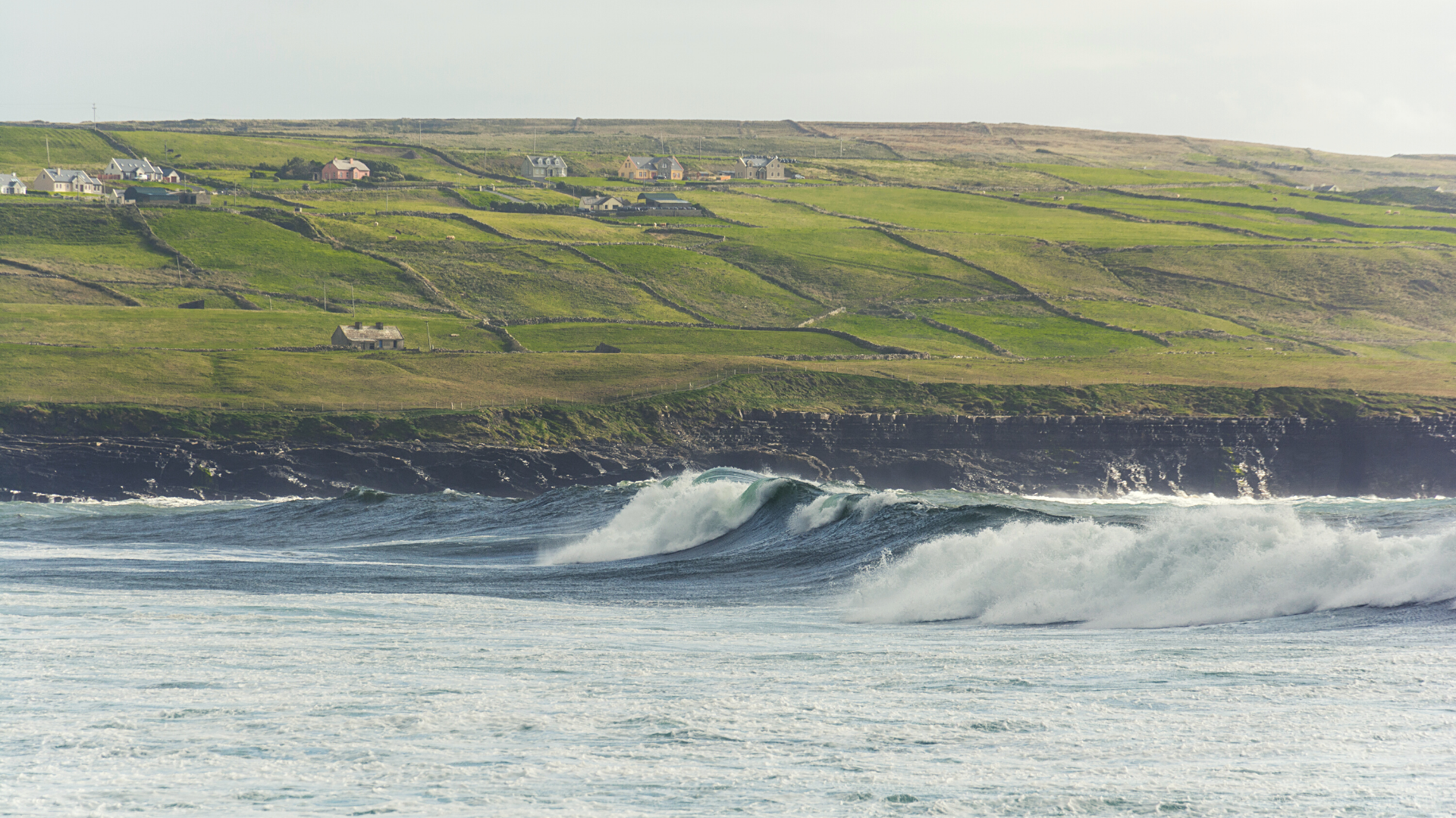 Top 5 Irish Surfing Destinations